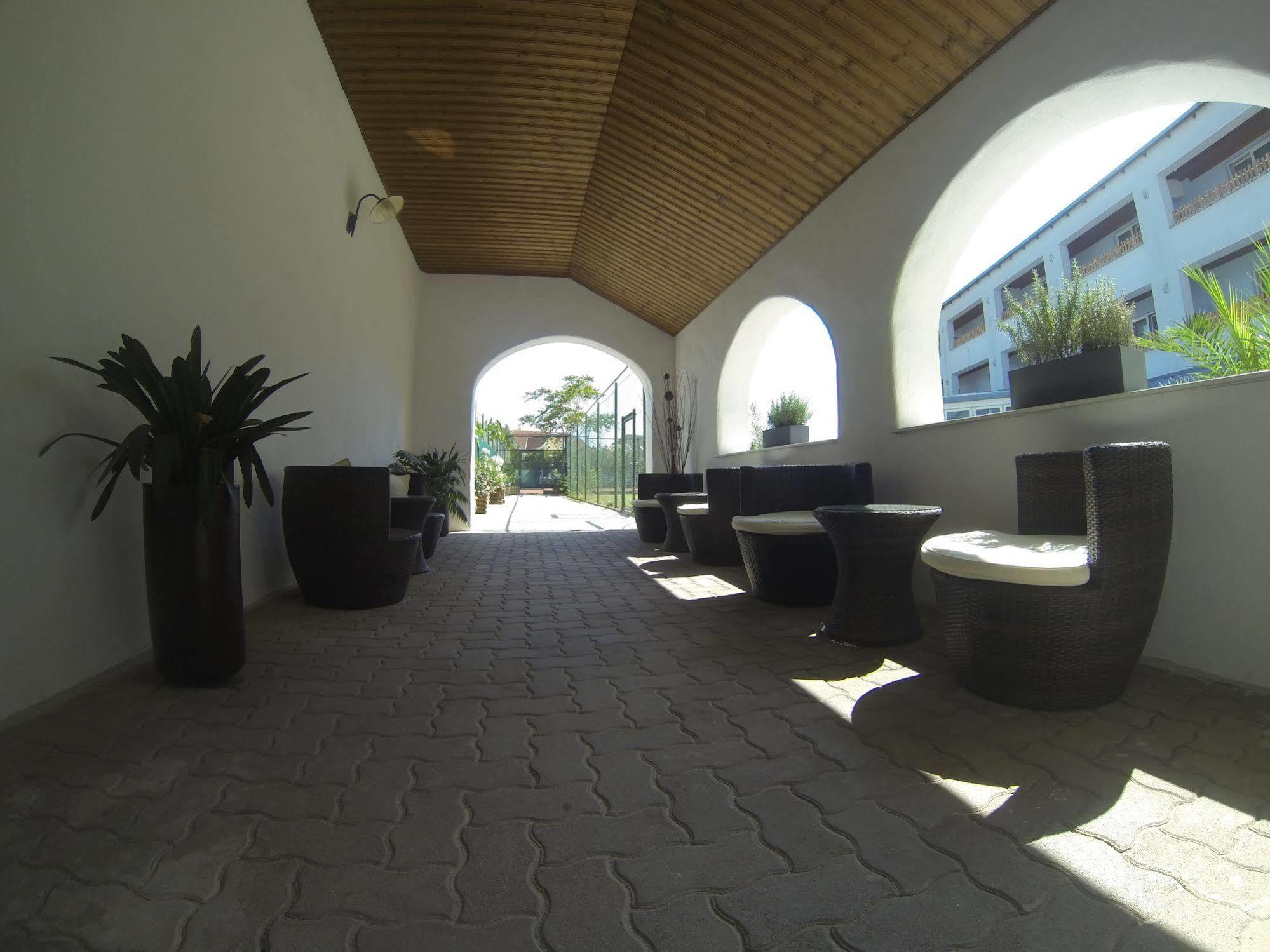Sporthotel Podersdorf Podersdorf am See Exteriér fotografie
